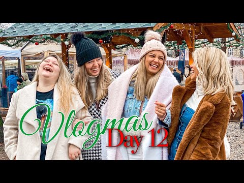 Видео: ОЦЕНЯВАМЕ КОЛЕДНИТЕ БАЗАРИ В СОФИЯ 😁👍 | VLOGMAS DAY 12 /2021