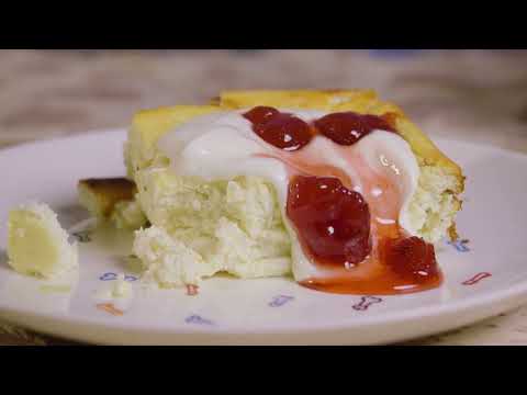 Видео: Воздушная творожная запеканка!