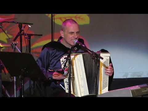 Видео: Русь - У порога половик (live master sound)