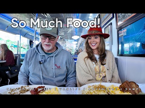 Видео: Вернитесь в прошлое! | Обзор ресторана Mel’s Diner в Пиджеон-Фордж и классические блюда