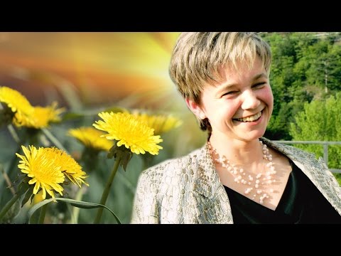 Видео: С Днем Рождения , мама!