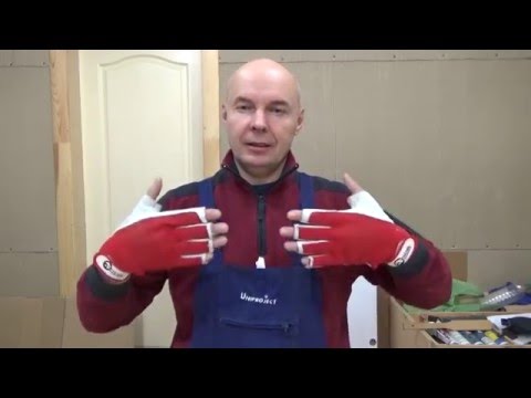 Видео: Как приклеить зеркало. Зеркальная дверь распашная для мебели.