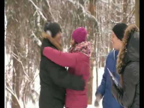 Видео: Татьяна Космачева отметила день рождения в лесу