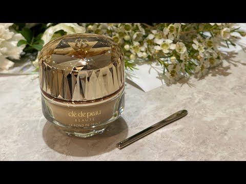 Видео: Тестируем тяжелый люкс. Самый дорогой тон на бьюти-рынке CLÉ DE PEAU BEAUTÉ the foudation. #GRWM