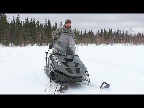 Видео: СНЕГОХОД СМ-002 ПО СЫРОМУ СНЕГУ / ЗАБИВАЕТ ЛИ ГУСЕНИЦУ? / ЕСТЬ ПАРА МИНУСОВ, НО НЕ КРИТИЧНЫХ.