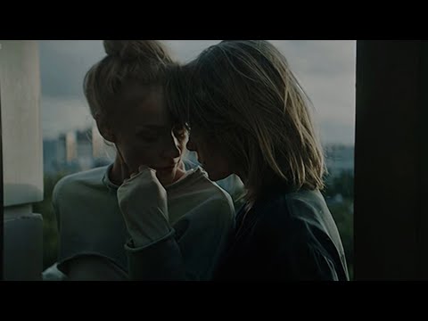 Видео: Polina & Larisa - Вино и сигареты
