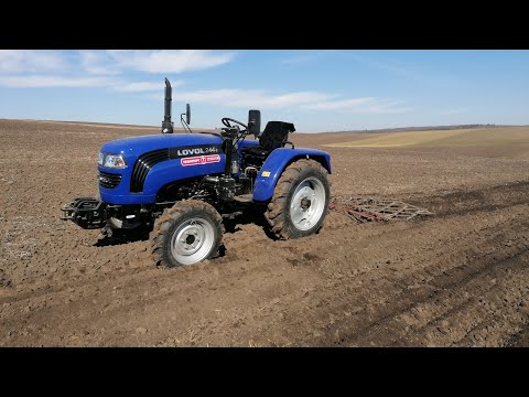 Видео: LOVOL 244-e.Перша робота в полі Боронування.