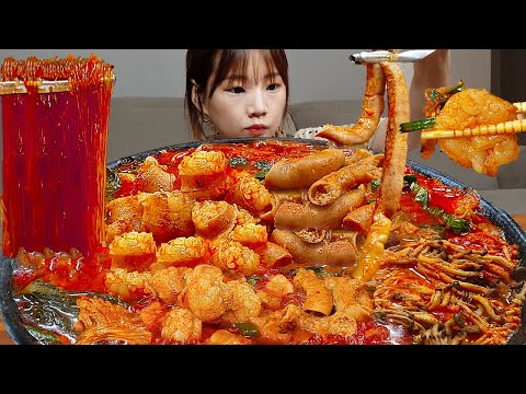 Видео: Sub)Real Mukbang- Острые говяжьи кишки в горячем горшочке🔥Лапша🍜 Жареные перцы чили🌶 КОРЕЙСКАЯ КУХНЯ