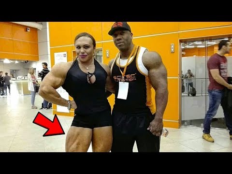 Видео: Женский бодибилдинг. ЗАЧЕМ его вернули на Олимпию?