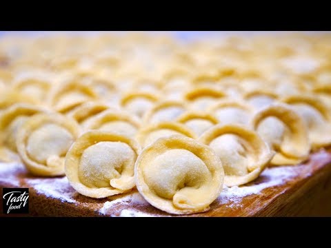 Видео: Домашние Пельмени, Сибирские! Идеальное Эластичное Тесто и Сочный Фарш!