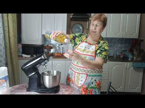 Видео: Сегодня жарим опарные пирожки.