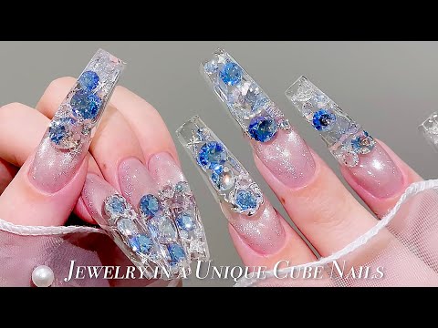 Видео: sub) Уникальные ногти с камнями в кубе!💙🦋✨/🇰🇷Корейский маникюр / Уроки по маникюру / ASMR
