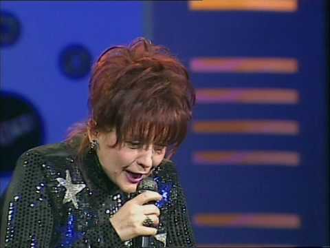 Видео: Лілія Сандулеса - "Роки летять"
