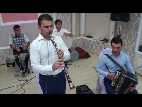 Видео: Эльгар Керимов-соло на кларнете,Ансамбль-Хаял-Дербент,klarnet-попурри