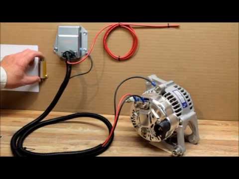 Видео: Как установить комплект внешнего регулятора напряжения быстрого запуска для автомобилей Dodge, Ch...