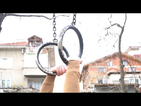 Видео: Как да научим силово набиране на халки