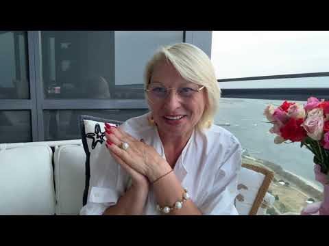 Видео: СКОРПИОН - ТАРО ПРОГНОЗ НА НОЯБРЬ 2025 года от ANGELA PEARL