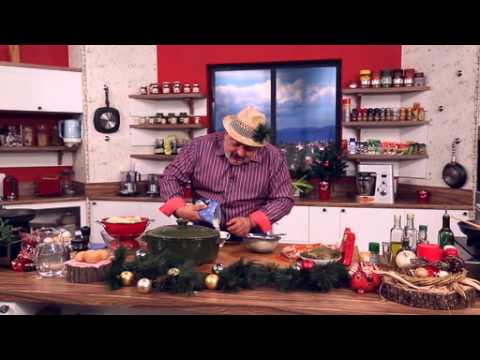 Видео: Новогодишна капама с цяло пиле-Рецепта на деня от Бързо,лесно,вкусно-30.12.2014 г.