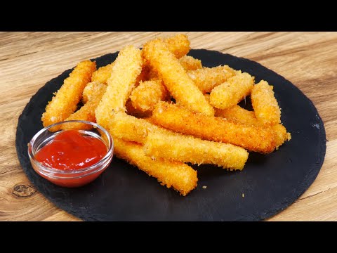 Видео: Хрустящие снаружи, тягучие внутри - сырные палочки. Cheese sticks recipe.