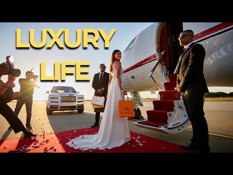 Видео: РОСКОШНАЯ ЖИЗНЬ 💎 | Деньги, богатство и премиум-реальность | Саблиминал нового уровня
