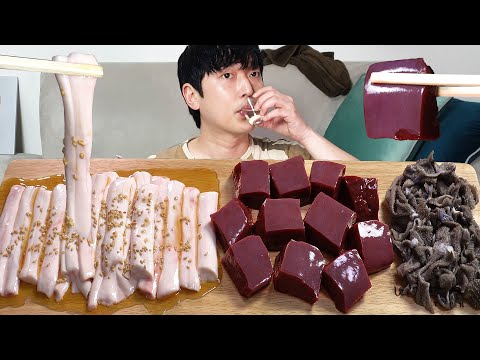 Видео: Сырая печень, говяжий позвоночник! Это вкусно MUKBANG REALSOUND ASMR EATINGSHOW