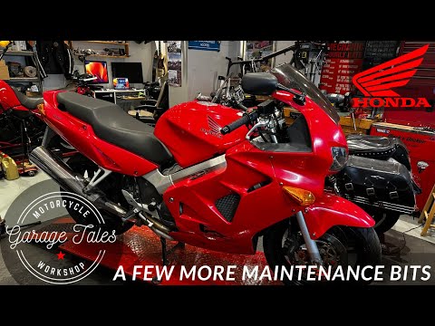 Видео: Honda VFR800 Последние пункты технического обслуживания