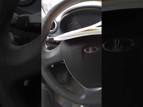 Видео: Не горела подсветка приборов Лада Калина 2, (Гранта).