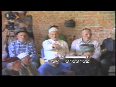 Видео: Сход тейпа вашандарой в с.Дачу-Барзой 1994 г.