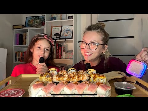 Видео: МУКБАНГ/РОЛЛЫ🍣Суши/ Rolls/Sushi/ Читаем Ваши Комменты 😃