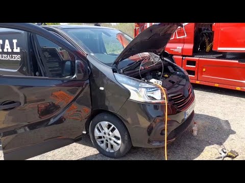 Видео: Renault Trafic DTC200291 DTC200292 Засорение сажевого фильтра (DPF) за пределами допустимого диап...