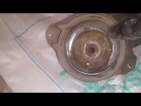 Видео: Подушка двигателя мерседес w140