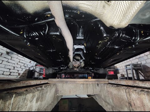 Видео: Антикоррозионная обработка кузова Ниссан Кашкай. Как защитить кузов от коррозии. Часть 2.