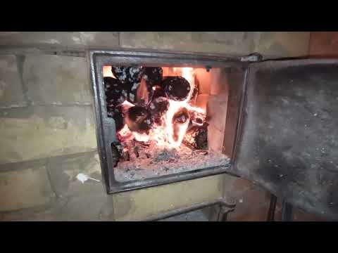 Видео: Топливные брикеты из семочной шелухи