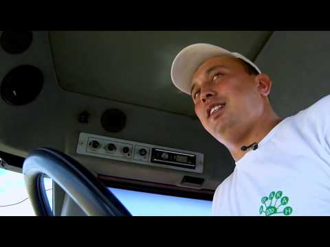 Видео: Ревал Абдрахимов Земляки