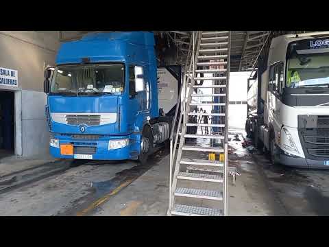 Видео: Вернулся на бочку, перевозка опасных грузов ADR