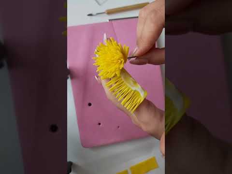 Видео: Одуванчик из холодного фарфора. МК Мархонова Анастасия Dandelion made of cold porcelain.