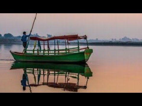 Видео: Различные уровни преданных и как выражать им почтение (Упадешамрита, 5 стих), 07.09.2024