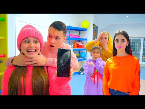 Видео: Dijana РАЗБИЛА ТЕЛЕФОН! 😱 Dima је био веома љут на Дијану | Школске авантуре Диана Схов