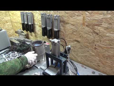 Видео: Бизнес в гараже.   Весь процесс отлажен.