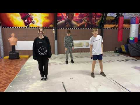 Видео: Упражнение на вестибулярный аппарат