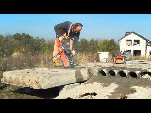 Видео: Рез плиты перекрытия 22см