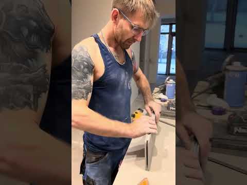 Видео: Полочки из керамогранита 