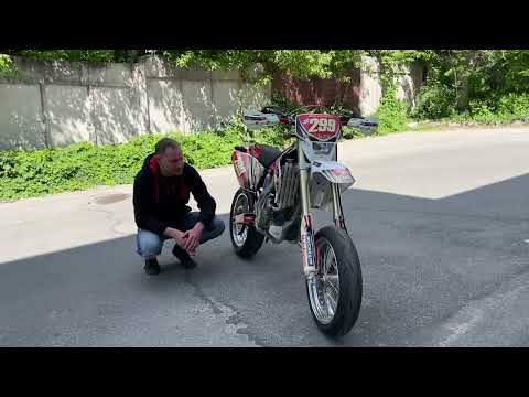 Видео: Осмотр мотоцикла Honda CRF250R с пробегом 9200 км