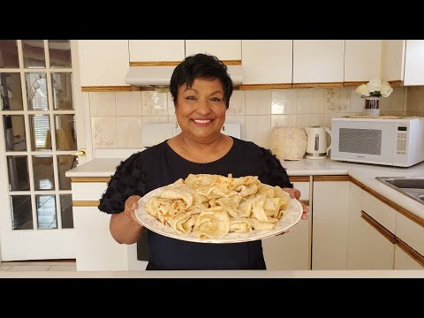 Видео: ХВАТИТ РОТИ *2 в 1* Paratha Roti - Mom's Trini Cooking