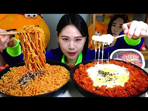 Видео: Новая ограниченная серия Хек Buldak Bokkeummyun Mini & Buldak Bokkeumbap Мок-Бэнг