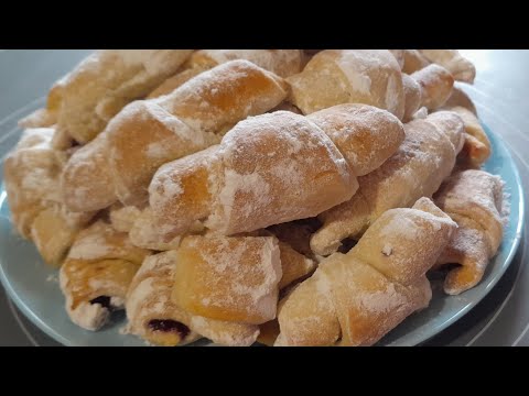Видео: Рогалики смачніше круасанів))) на дріжджах та маргарині)))тісто,як слойне))
