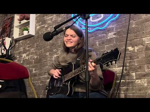 Видео: Танцы Минус х Гражданская оборона - Половинка/Моя оборона