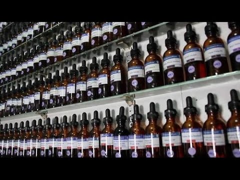 Видео: Какие духи лучше - натуральные или синтетические? Что такое амбра? Какой бывает мускус?