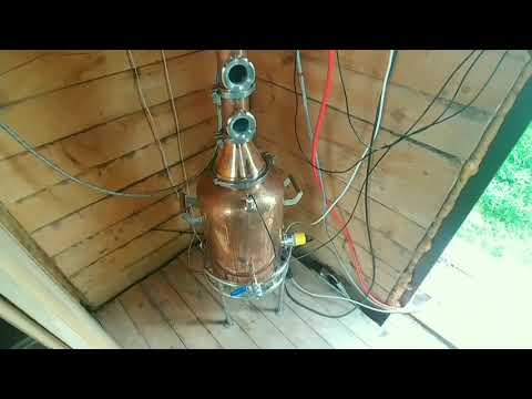 Видео: Яблочный самогон! Подмосковный Кальвадос Ч.2