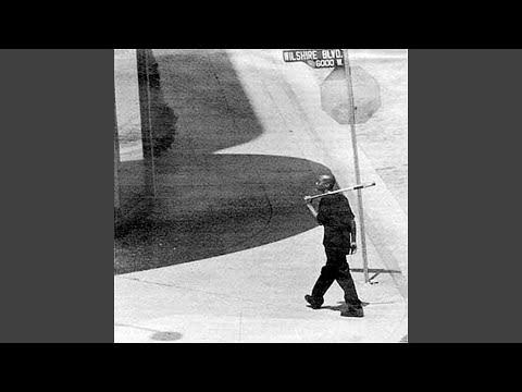 Видео: Без даты (Remix)